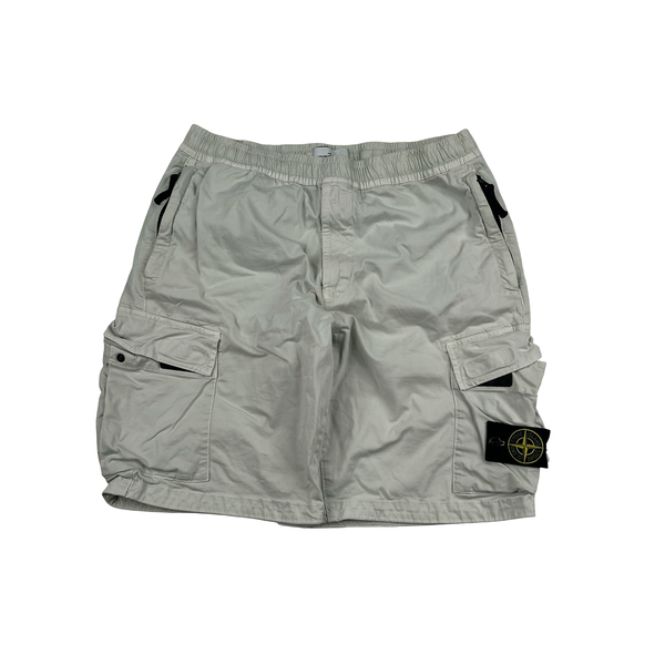 Stone Island 2021 Shadow White Cotton RE Fit Shorts - 34"