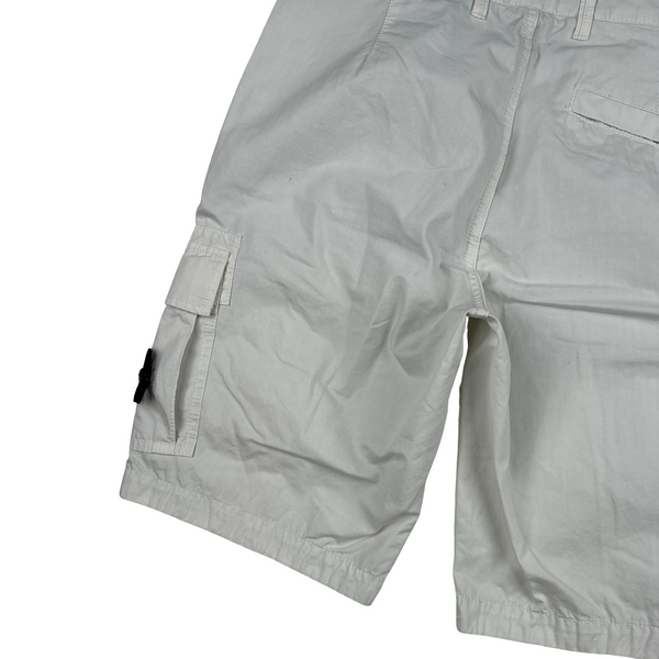Stone Island 2022 White Slim Fit Cargo Shorts - 31"