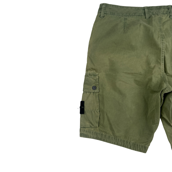 Stone Island 2018 Faded Sage Green Cargo Shorts - 34"