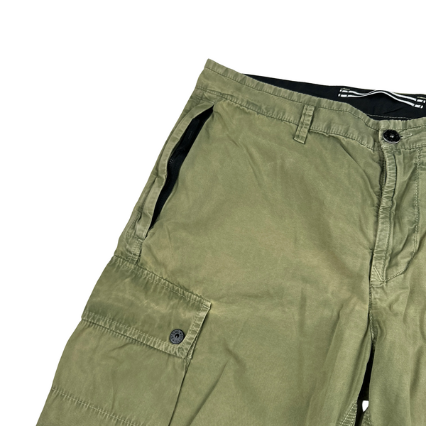 Stone Island 2018 Faded Sage Green Cargo Shorts - 34"