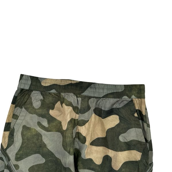 CP Company Pro Tek Camo Bermuda Shorts - Large