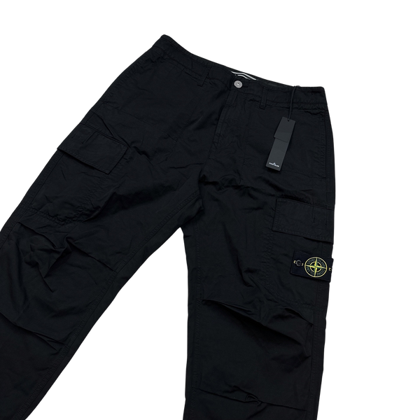 Stone Island 2023 Black Regular Fit Cargo Twill TC Trousers  - 32"