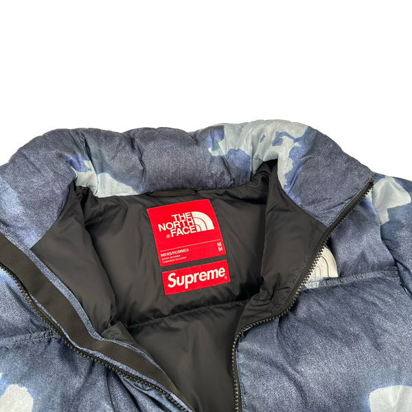 North Face X Supreme 700 FW/2021 Bleached Denim Down Filled Puffer Jacket - Medium