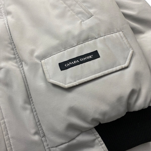 Canada Goose White Chilliwack Puffer - Small