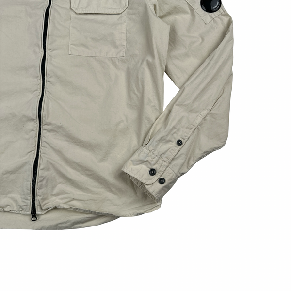 CP Company Cream Zipped Cotton Lens View Overshirt - Large