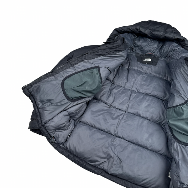 North Face Black Summit Series 700 Down Hooded Puffer Jacket - Medium