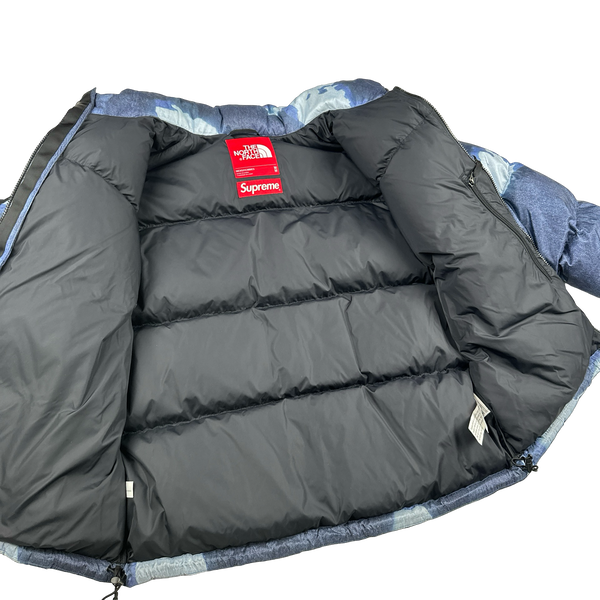 North Face X Supreme 700 FW/2021 Bleached Denim Down Filled Puffer Jacket - Medium