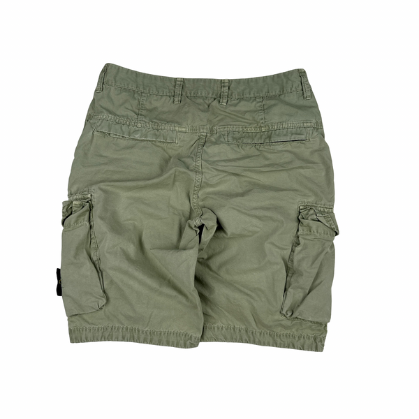 Stone Island 2019 Pale Green Slim Fit Cargo Shorts - 30"