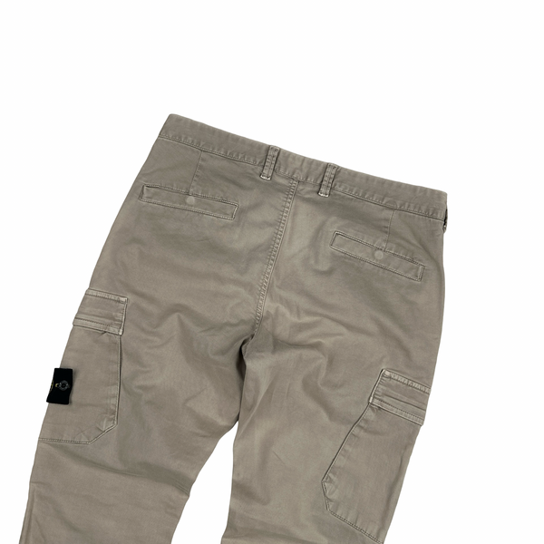 Stone Island 2018 Beige SK Fit Cargos - Medium