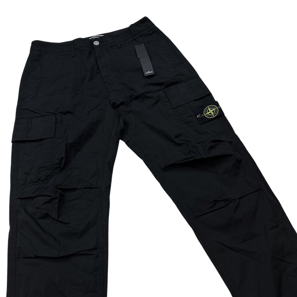 Stone Island 2023 Black Regular Fit Cargo Twill TC Trousers  - 32"