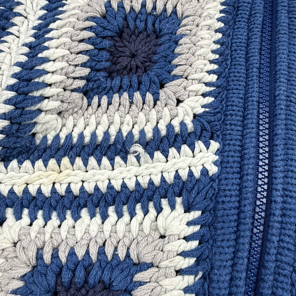 Supreme Thick Hand Woven Crochet Knit Knitted Jumper - Large