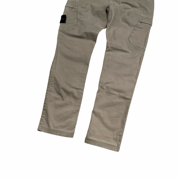 Stone Island 2018 Beige SK Fit Cargos - Medium