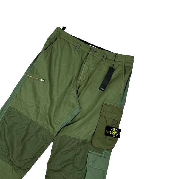 Stone Island 2023 Loose Fit Cargos Green Twill TC Trousers - 38"