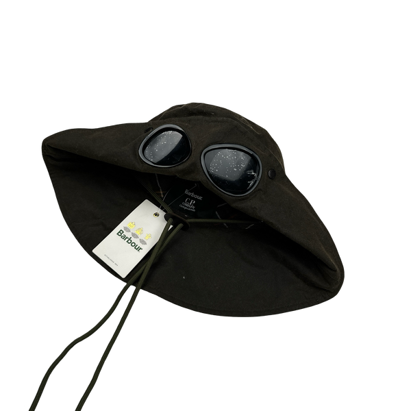CP Company x Barbour Waxed Goggle Bucket Hat - Medium
