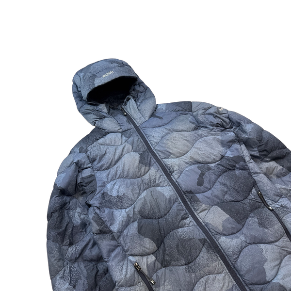 Peak Performance Helium Down Camo Puffer Jacket - Small