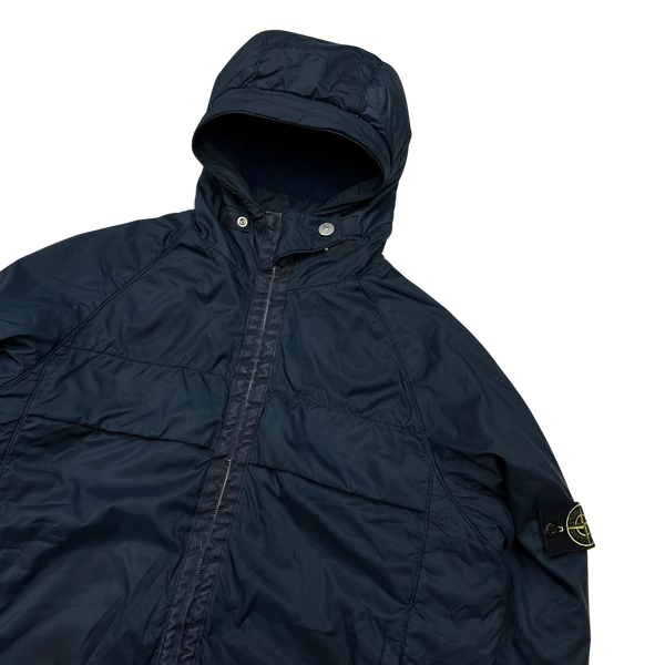 Nylon jacket deals with fleece lining