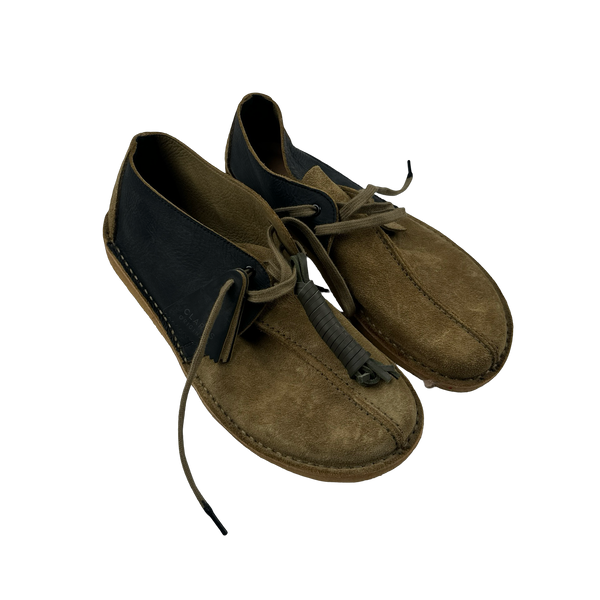 CP Company x Clarks Originals Beige Suede Shoes - UK 10