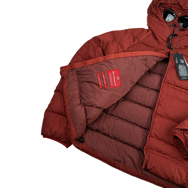 CP Company Burgandy ECO CHROME-R Down Filled Puffer Jacket - Large