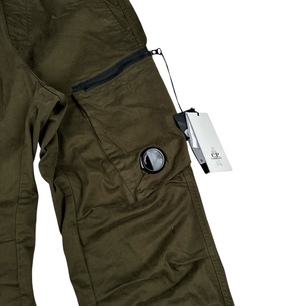 CP Company Khaki Ergonomic Fit Cargo Trousers - Medium