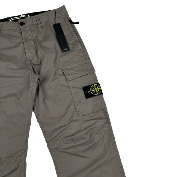Stone Island 2024 Taupe Regular Fit Cargos - 31"