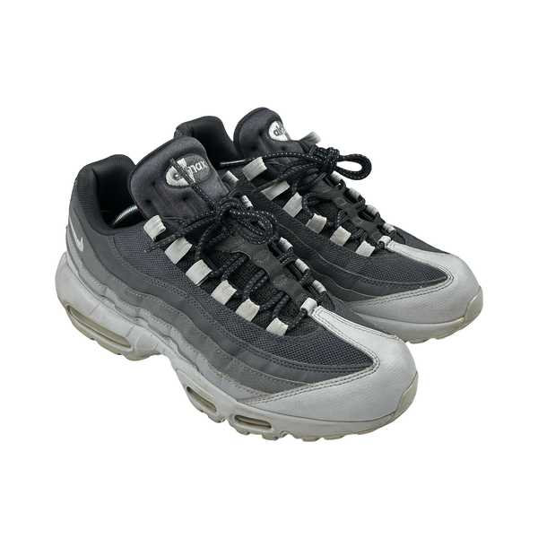 Nike Air Max 95 Classic Grey Gradient Trainers - UK 8