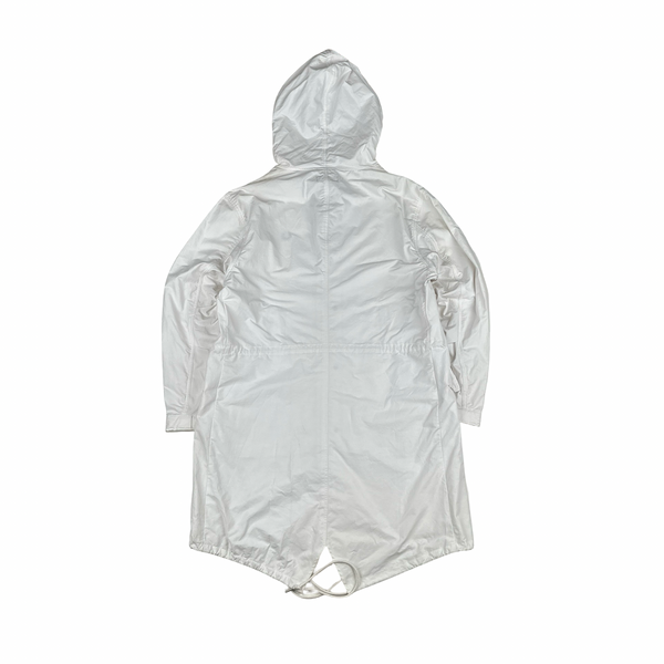 Fred Perry White Lightweight Long Fishtail Jacket - Large