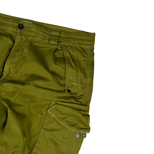 CP Company Green Loose Fit Lens Viewer Cargos - XL