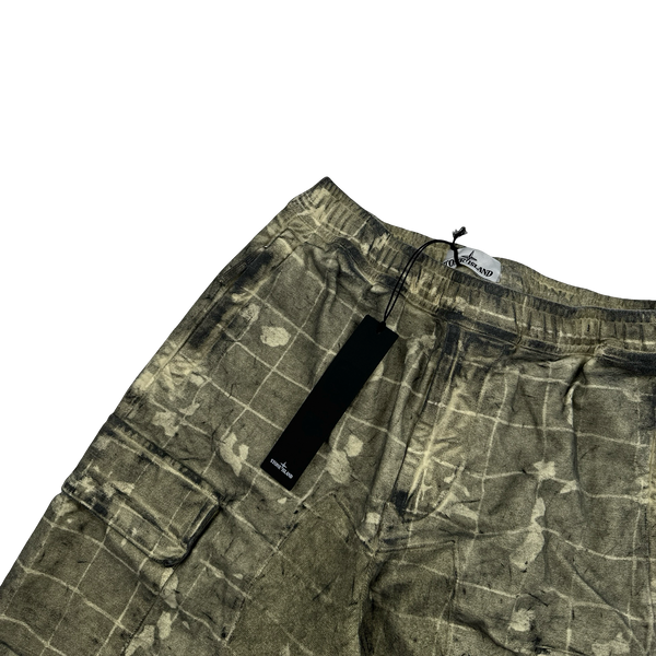 Stone Island 2020 Dust Treatment Laser Patch Camo Cargo Shorts - 28"