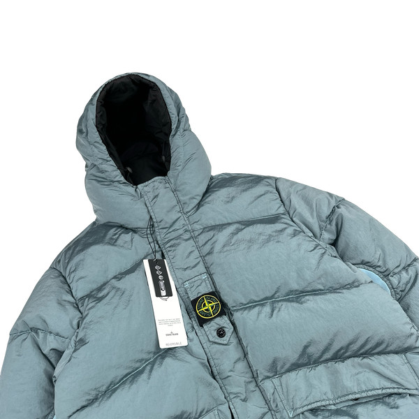 Stone Island 2023 Baby Blue Reversible Nylon Metal Down Centre Badge Puffer Jacket - Medium