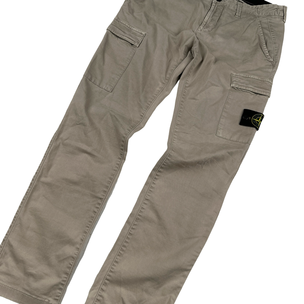Stone Island 2018 Beige SK Fit Cargos - Medium