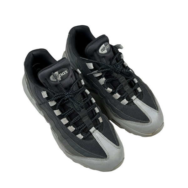 Nike Air Max 95 Classic Grey Gradient Trainers - UK 8