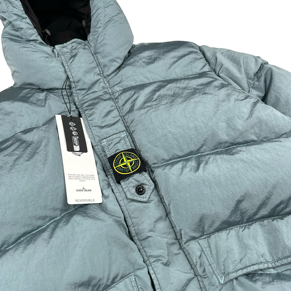 Stone Island 2023 Baby Blue Reversible Nylon Metal Down Centre Badge Puffer Jacket - Medium