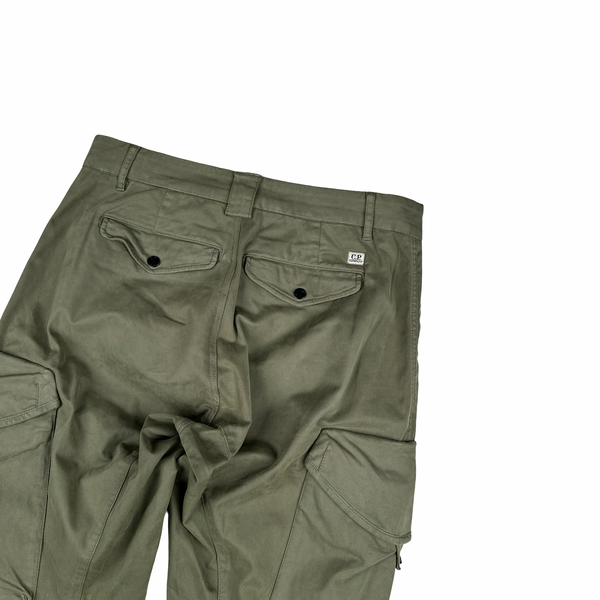 CP Company Green Ergonomic Fit Cargo Trousers - Medium