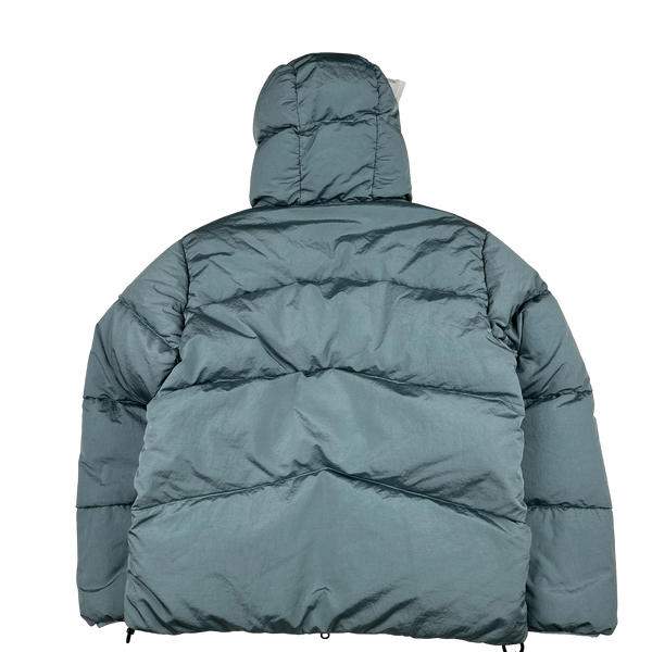 Stone Island 2023 Baby Blue Reversible Nylon Metal Down Centre Badge Puffer Jacket - Medium