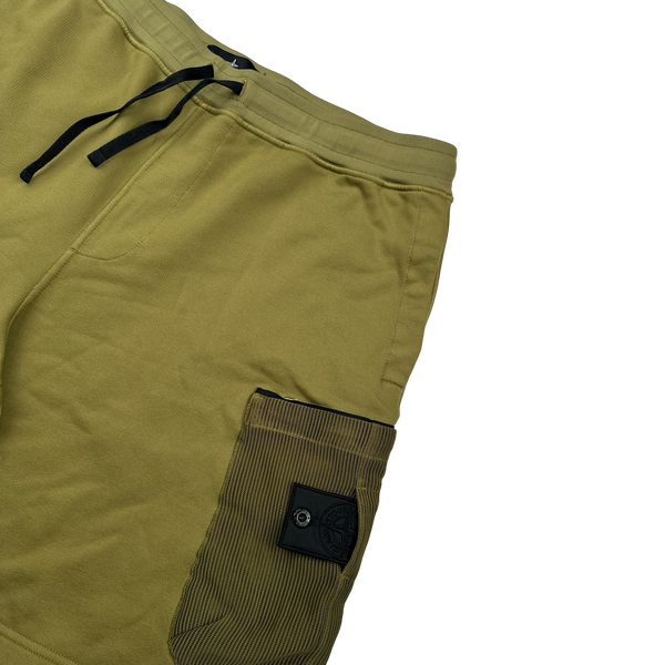 Stone Island 2021 Shadow Project Olive Green Garment Dyed Mesh Cargo Pocket Shorts -XL