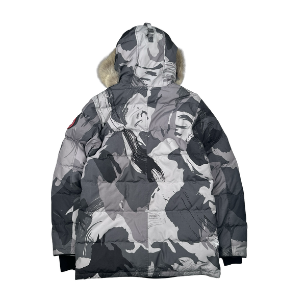 Canada Goose Grey Camo Premium Down Carson Coyote Fur Parka Jacket - Large