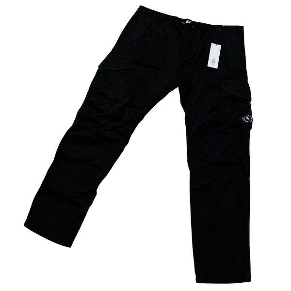 CP Company Black Lens Viewer Ergonomic Cargos - XL, 3XL