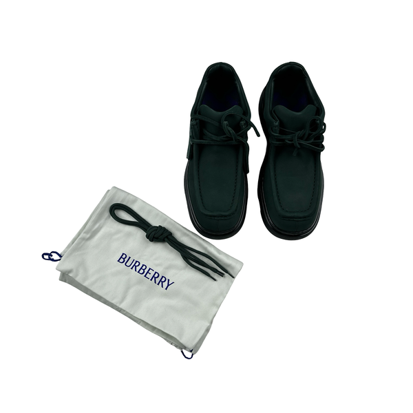 Burberry Vine EKD Leather Boat Shoes - UK 10