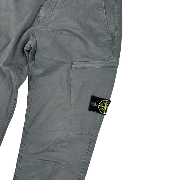 Stone Island 2017 SK Light Grey Cargo Trousers - Small