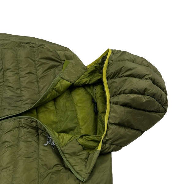 Arcteryx Green Down Filled Zipped Hooded Puffer - Medium