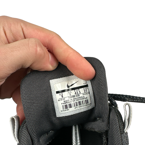 Nike Air Max 95 Classic Grey Gradient Trainers - UK 8