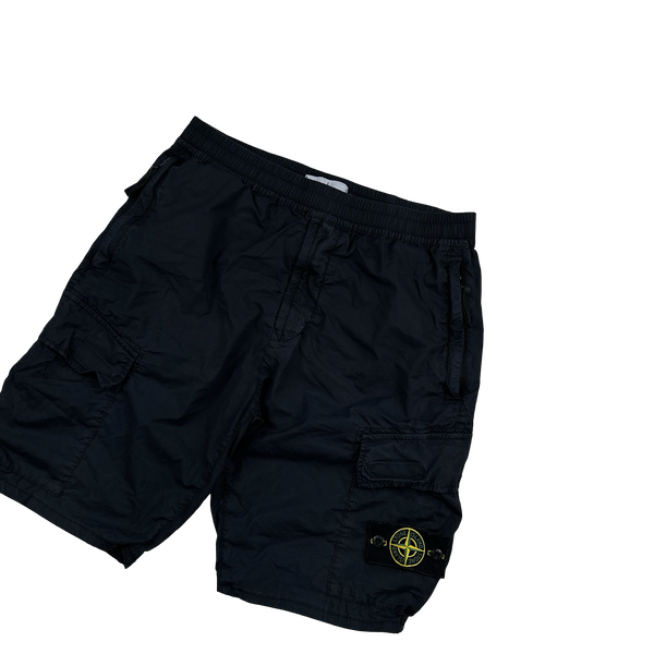 Stone Island 2021 Navy Regular Tapered Cargo Shorts - 32"