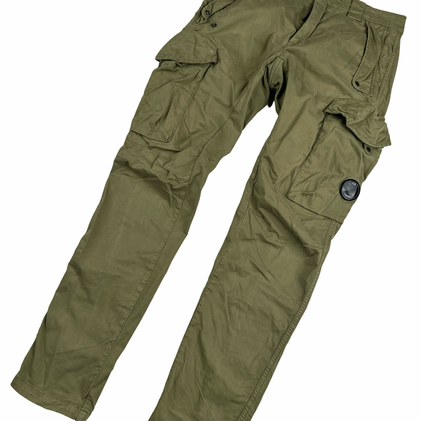 CP Company Khaki Ergonomic Fit Cargo Trousers - Small