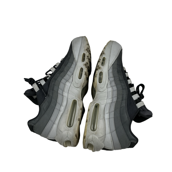 Nike Air Max 95 Classic Grey Gradient Trainers - UK 8
