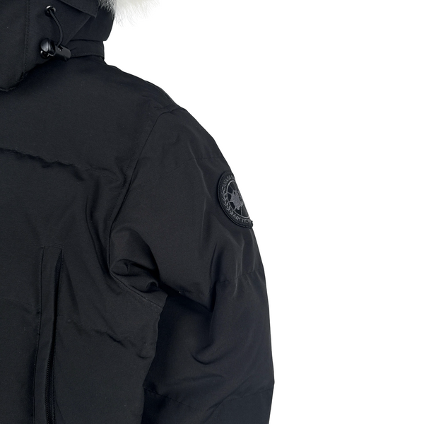 Canada Goose Black Premium Down Carson Coyote Fur Puffer Jacket - Small