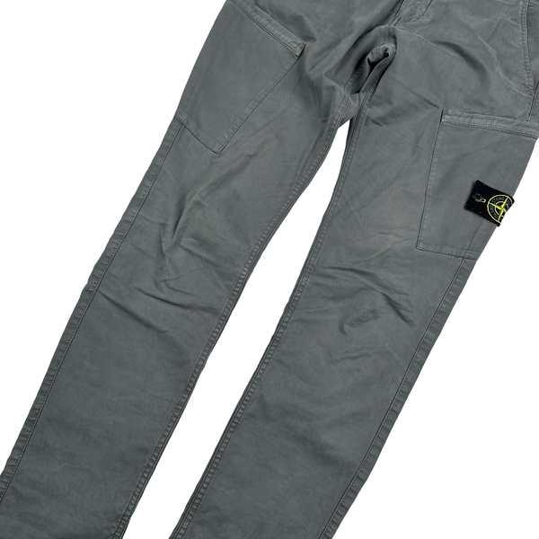 Stone Island 2017 SK Light Grey Cargo Trousers - Small