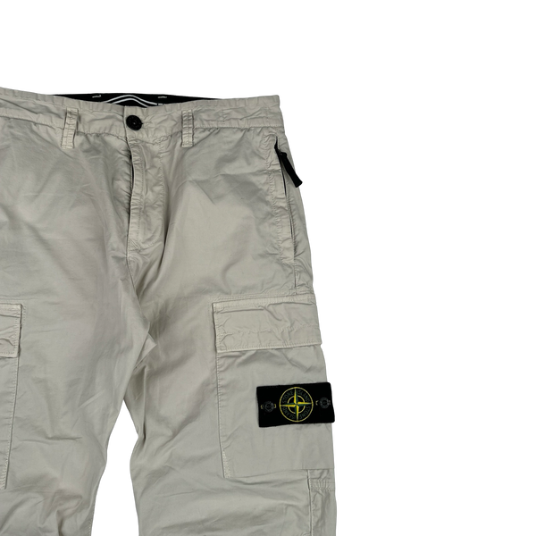 Stone Island 2023 RE T Cream Cargo Trousers - 30"