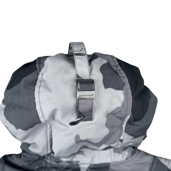 Canada Goose Grey Camo Premium Down Carson Coyote Fur Parka Jacket - Large