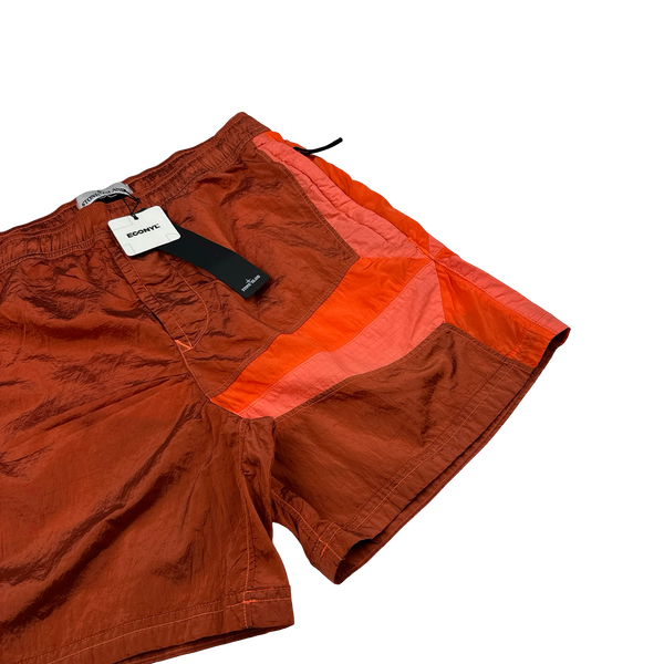 Stone Island 2021 Pink Nylon Metal Econyl Compass Shorts - Small