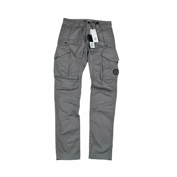CP Company Grey Ergonomic Fit Cargo Trousers - Medium